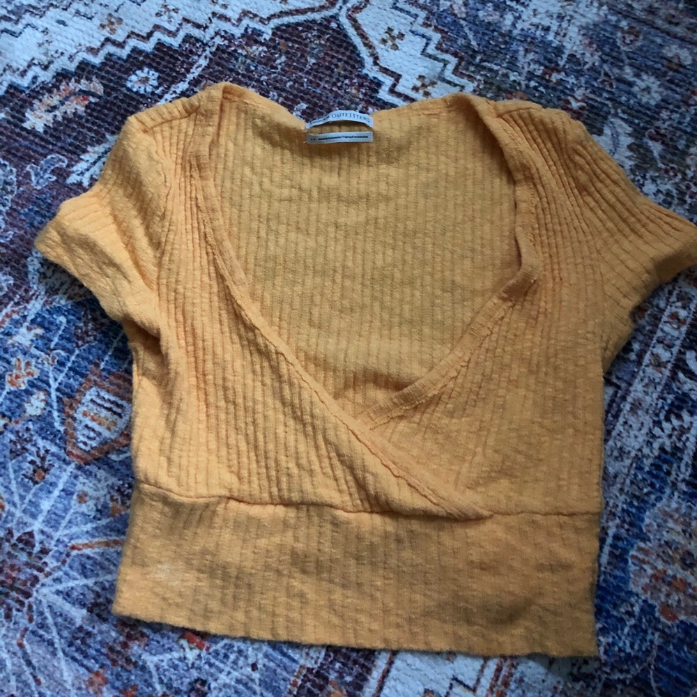 crop top